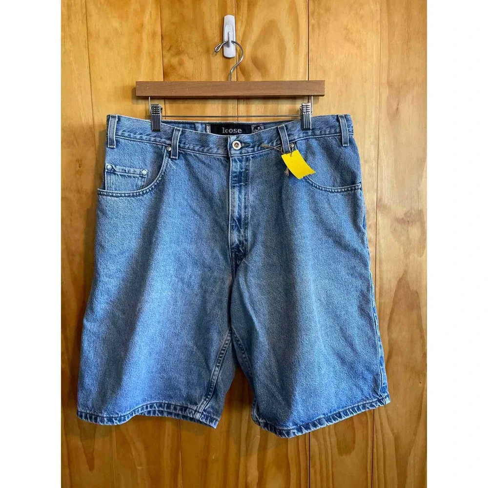 Size 38 Levi's Men's Shorts